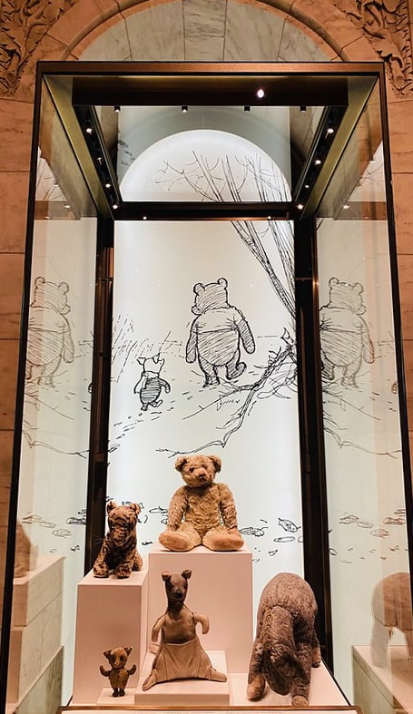 New York Public Library Treasures Winnie the Pooh and Friends