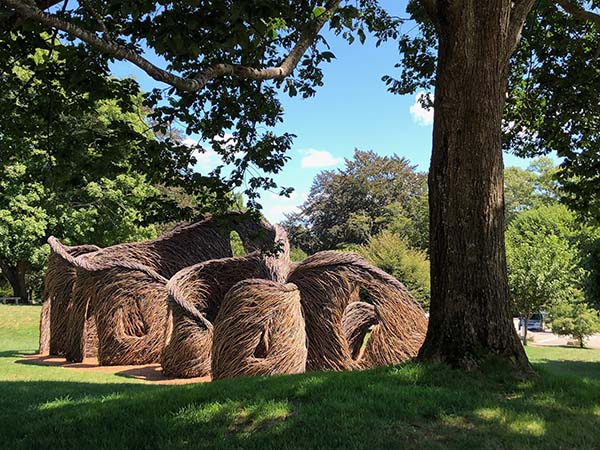Patrick Dougherty Stickwork A Passing Fancy from the Hill